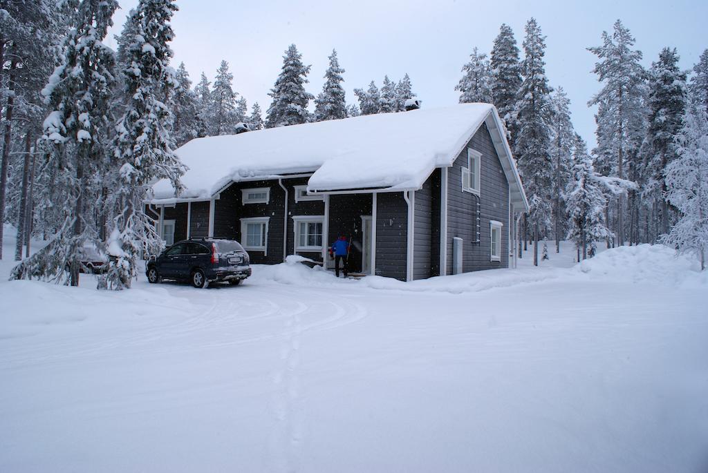 Ettomies II Pension Äkäslompolo Kamer foto